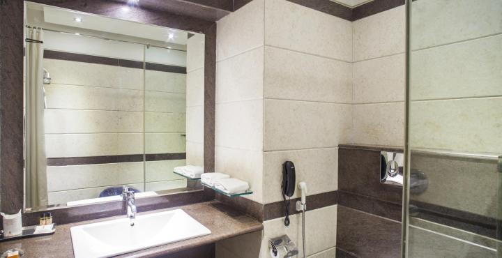 Hotel Maharaja Regency Ludhiana Ngoại thất bức ảnh