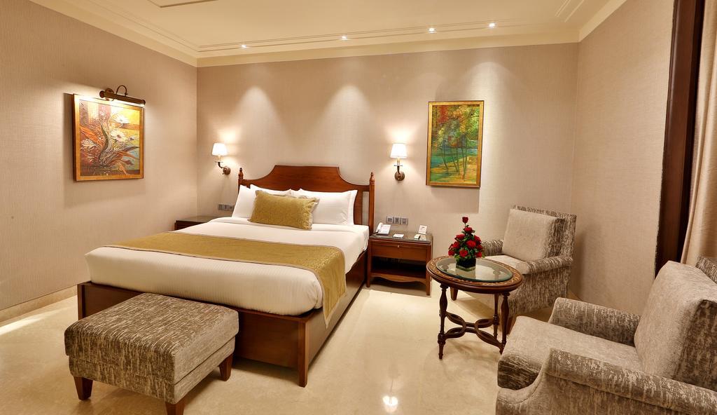Hotel Maharaja Regency Ludhiana Ngoại thất bức ảnh