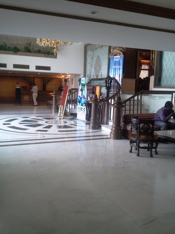 Hotel Maharaja Regency Ludhiana Ngoại thất bức ảnh
