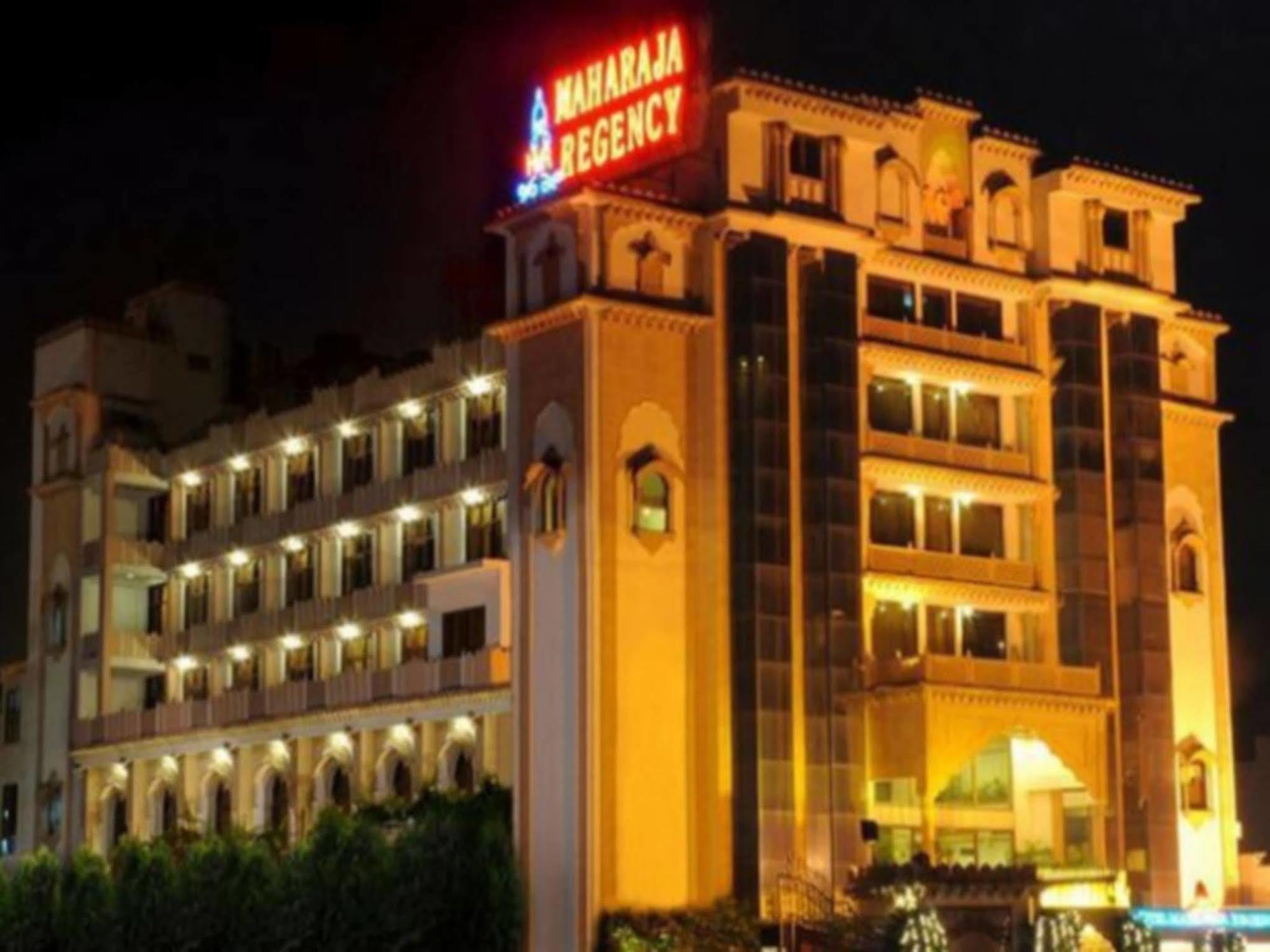Hotel Maharaja Regency Ludhiana Ngoại thất bức ảnh